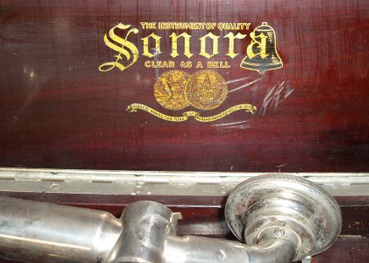 Presto built Sonora phonographs