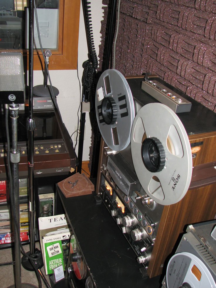 Sony TC-765 the last reel to reel tape recorder made by Sony in Phantom Productions' vintage recording collection
