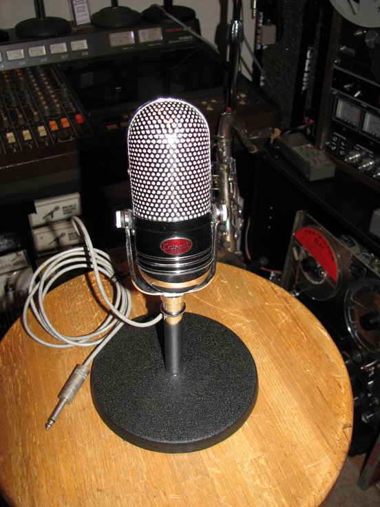 beautiful Calrad 500C display microphone - working
