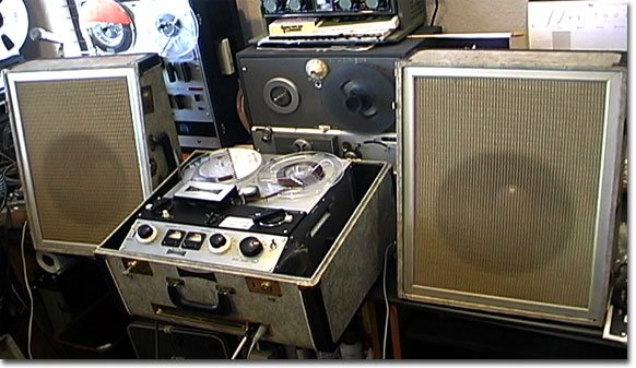 picture of Sony 555 reel tape recorder from 1959