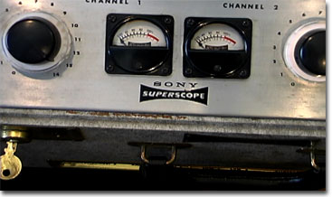 picture of Sony 555 reel tape recorder from 1959