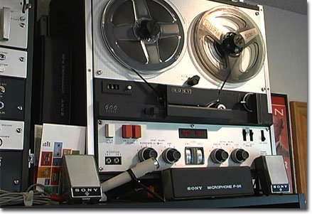 picture of Sony 600 with Sony microphones