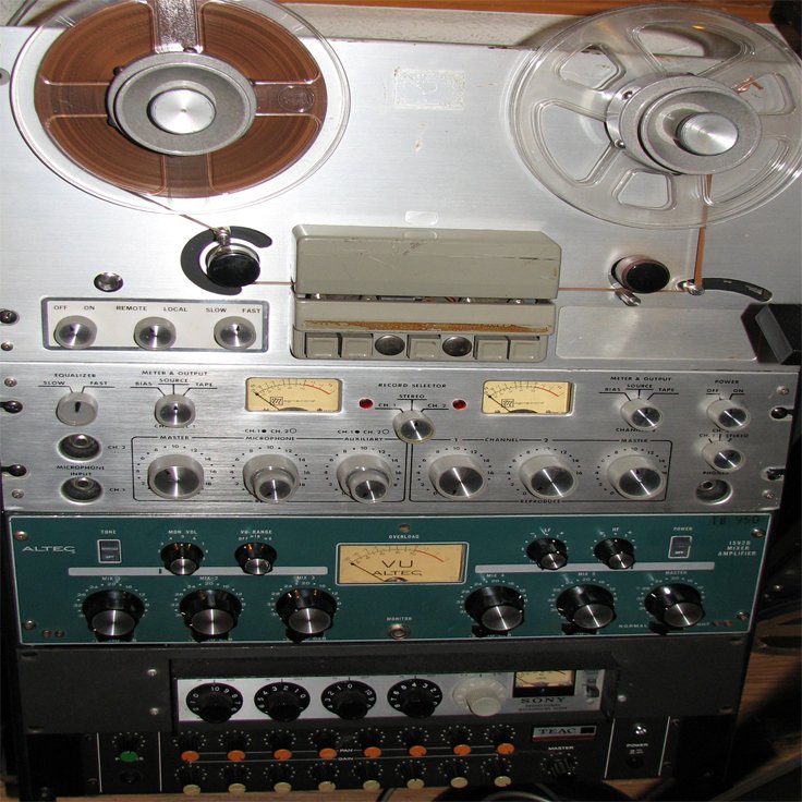 Magnecord 1024 reel tape recorder in the Reel2ReelTexas.com vintage recording collection