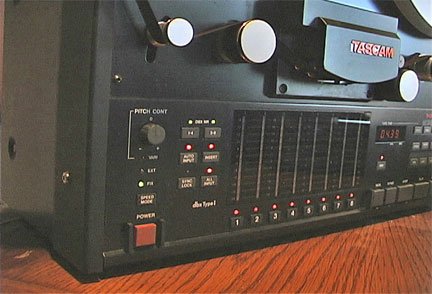 Tascam TSR-8