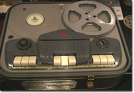 picture of Norelco recorder